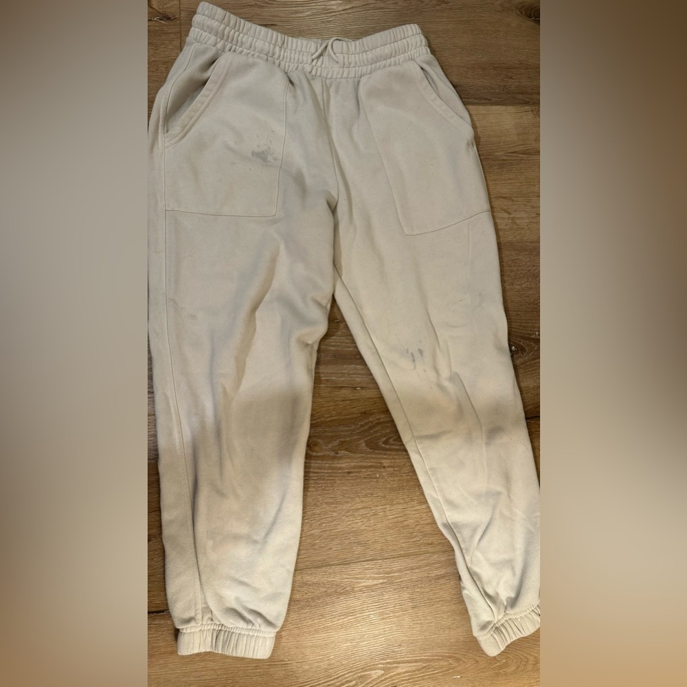 Sweatpants - Picture 4 of 8